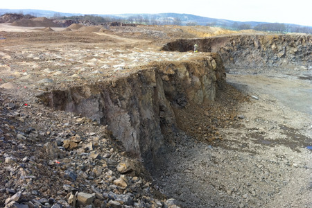 Rozpoczęcie i rozwinięcie eksploatacji Kopalni Odkrywkowej Bazaltu „Męcinka II”